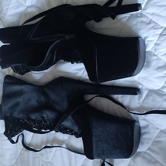 Velvet Babydoll Pleaser Boots - Picture 8 of 15